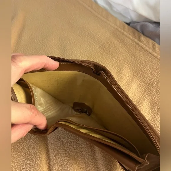 SOLD - Bottega Veneta Intreciatto  lambskin leather zip around bifold wallet - Picture 11 of 15